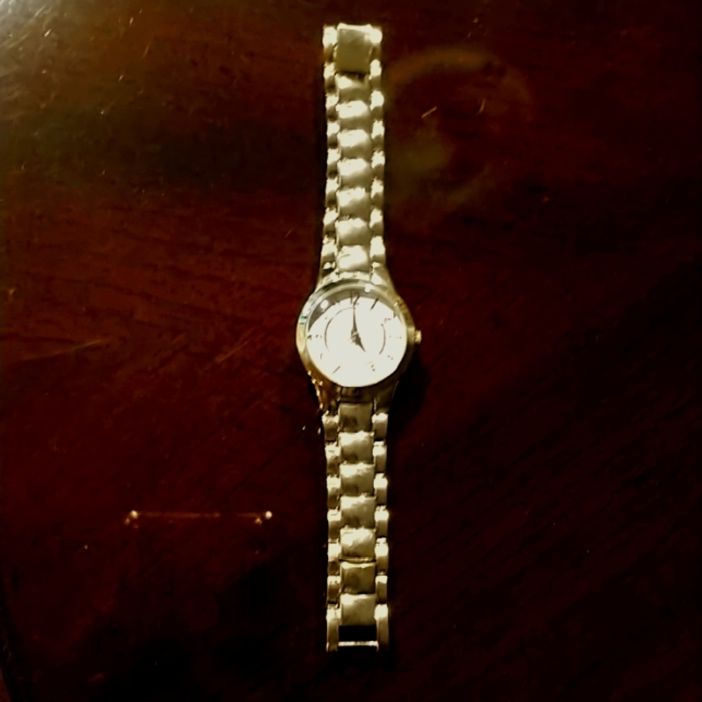 Reserved for trade Brand new Gold Watch